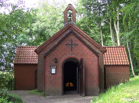 Waldkapelle Neuwuehren